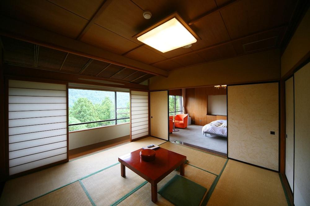 Ooedo Onsen Monogatari Premium Yamanaka Grand Hotel Kaga  Buitenkant foto