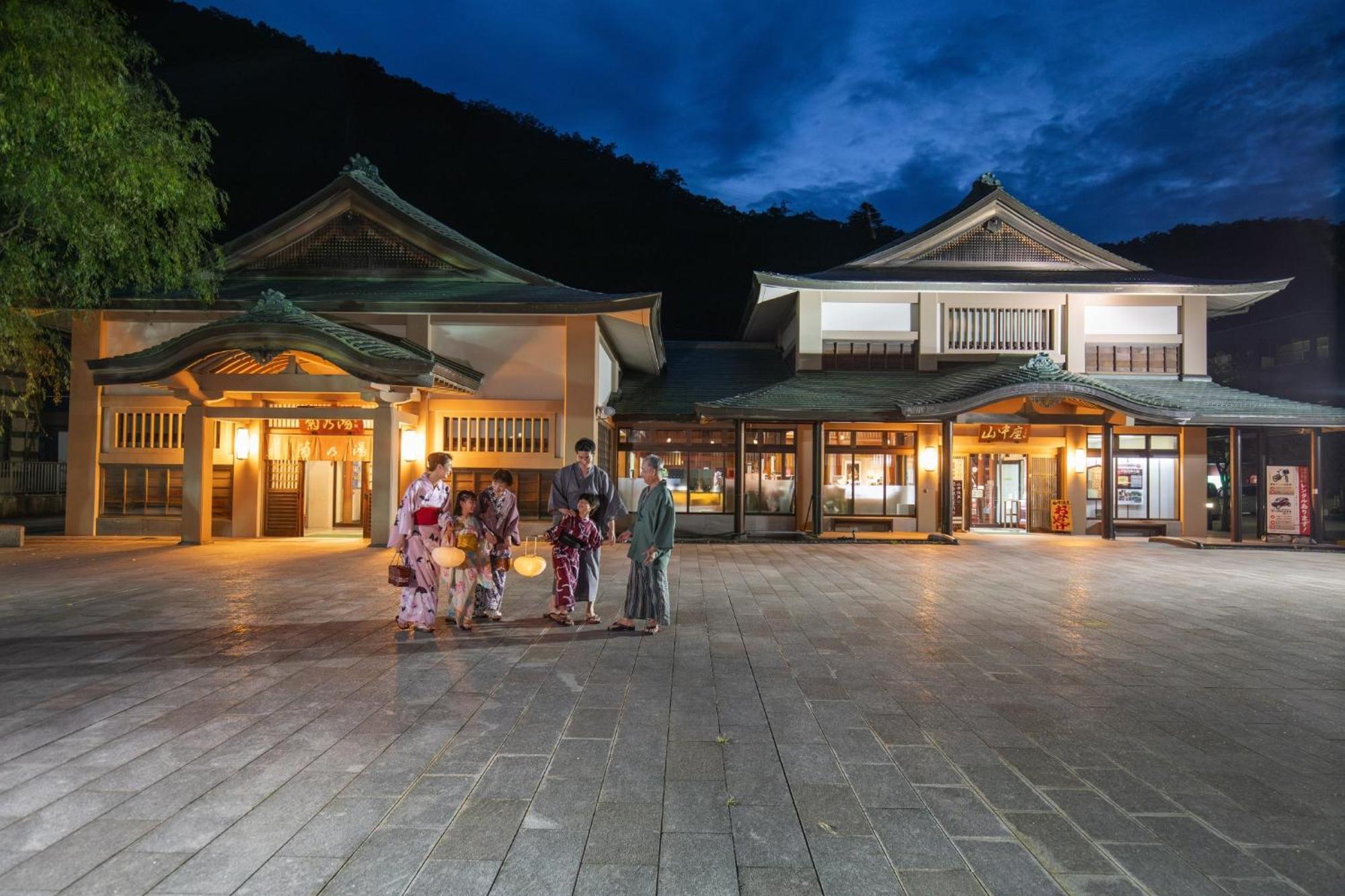 Ooedo Onsen Monogatari Premium Yamanaka Grand Hotel Kaga  Buitenkant foto